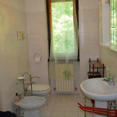Casa Vacanze Nel Castagneto Apartamento *