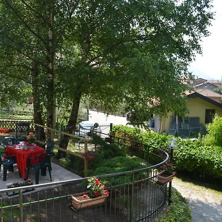 Casa Vacanze Nel Castagneto Apartamento