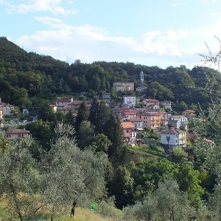 Casa Vacanze Nel Castagneto Apartamento