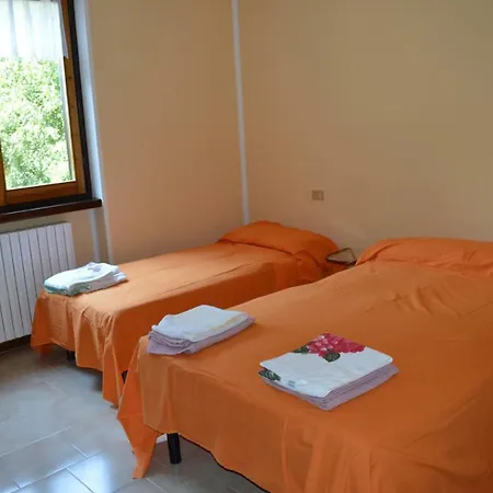 Casa Vacanze Nel Castagneto Перледо